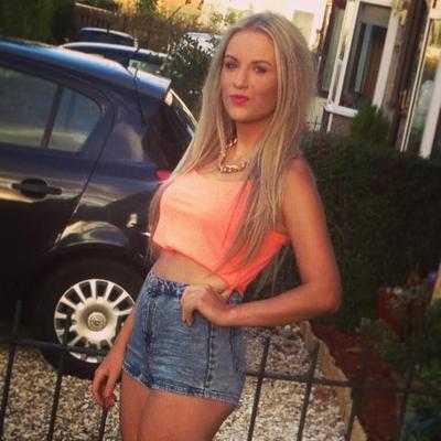 bimbo blondie chav slag