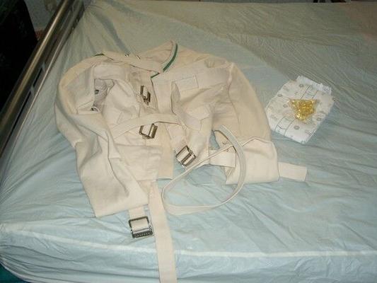 AB_DL_Restraints