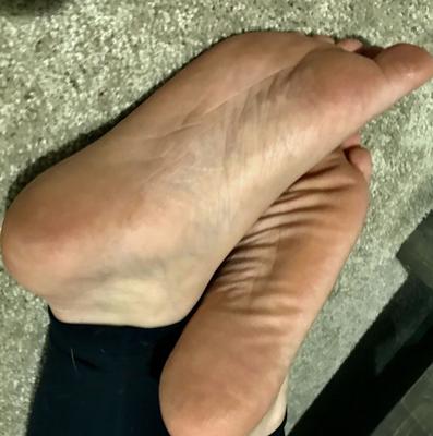 ジェニー セクシー 熟女 フィート