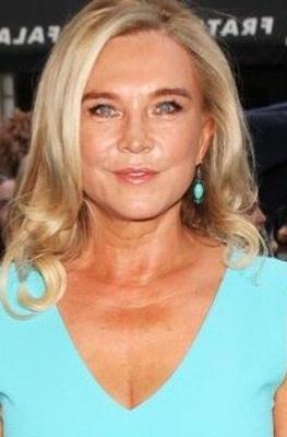 超ホットなセクシーな巨乳熟女アマンダ・レッドマン