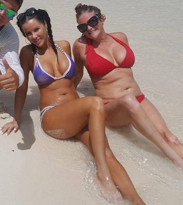 Sarah Kantorova Stripper Culo Apretado Bikini