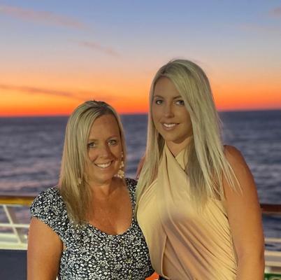 Rate Me  Blonde SlutSister