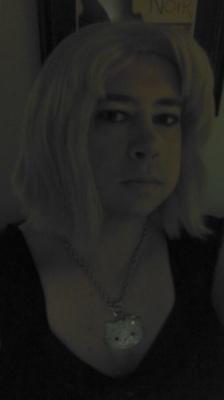 Notice a blonde