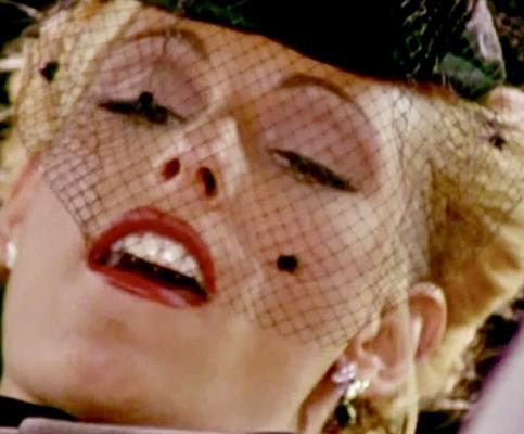 La intérprete ultracaliente de DEBI DIAMOND