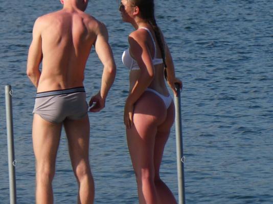 SEXY RUSSIAN TEEN ON VACAY