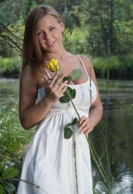 Viola Bailey - фотосессия на открытом воздухе