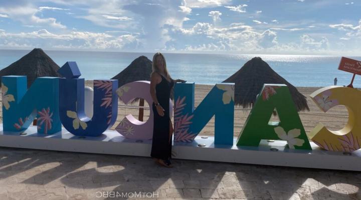 HotMom4BBC - Cancún Todo Incluido