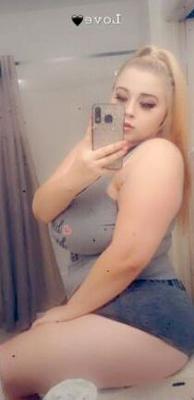 テキサス ヒューストン 厚いブロンド スーパー ホット スラット 美尻 巨大なおっぱい