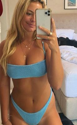 Bikini slut