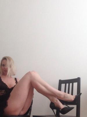 Stunning blonde Hotwife