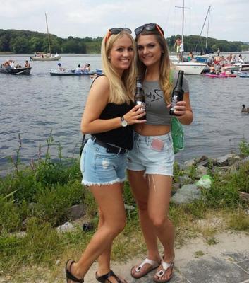 Bekannte Wichsvorlagen Kristina pm me