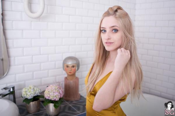Wilhelmine - Golden Bubbles