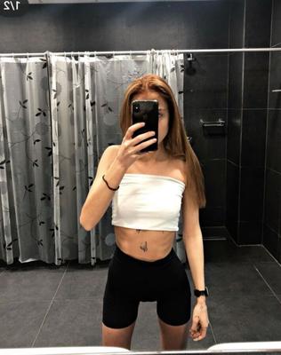 Marta nice slut in gym