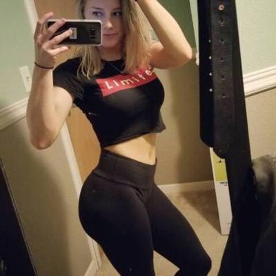 selfies of women in tight clothes