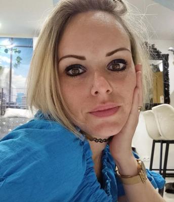 Анаис ла мамаша