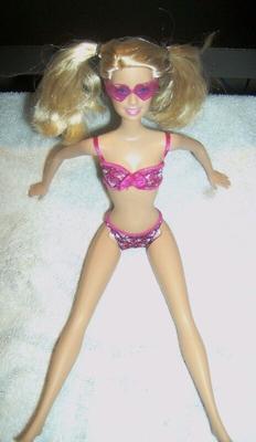 Barbie Cums for a Visit