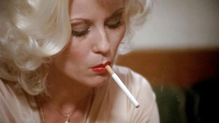 Goddess Seka Smokes