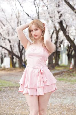 Туалет Gemma Louise Tradwife для неуважительных детей