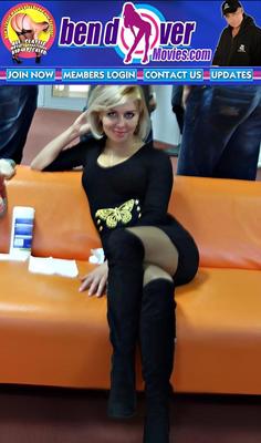Ucraniana Julia Melnychuk fodida por Ben Dover e a equipe no Reino Unido