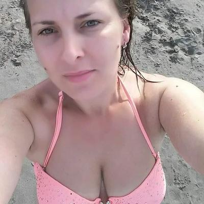 ダナ・ルーマニアのドイツの女...コメントはありません