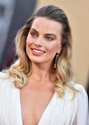 Margot Robbie