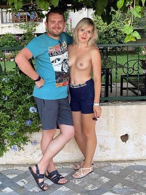 Blonde salope Irina avec son mari