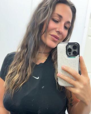  Cell Phone Selfie