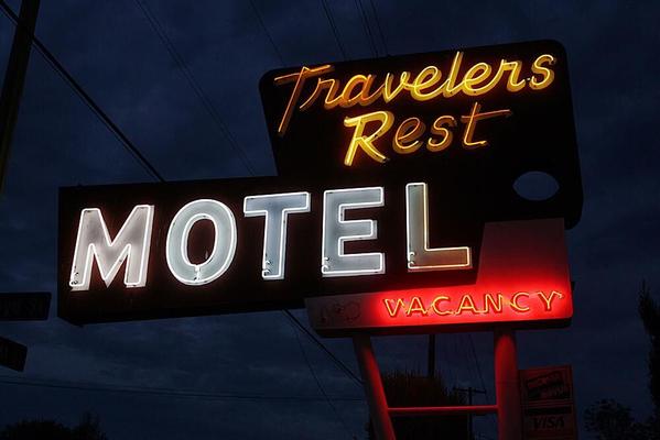 THERESIA PHORE AU MOTEL REST THEALLER'S REST