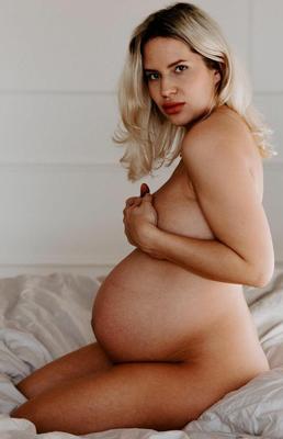 Rubia Perfección embarazada Motherload