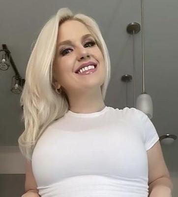Kristensen Big bunda big boobs beleza loira MILF Mixed Hot Shots